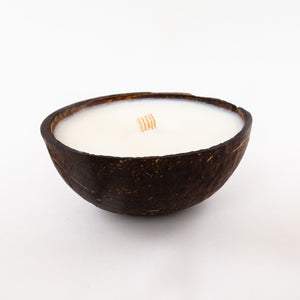 Half Coconut Candle - Vanilla Chestnut